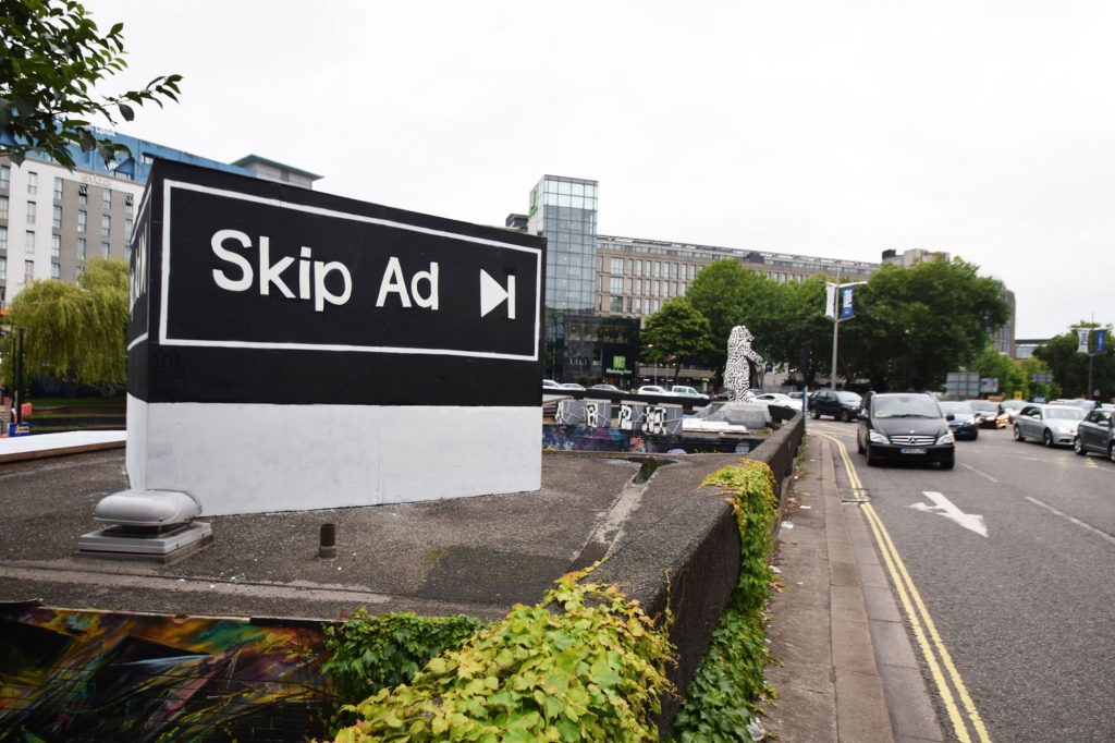 'skip ad' on the Bearpit Cube